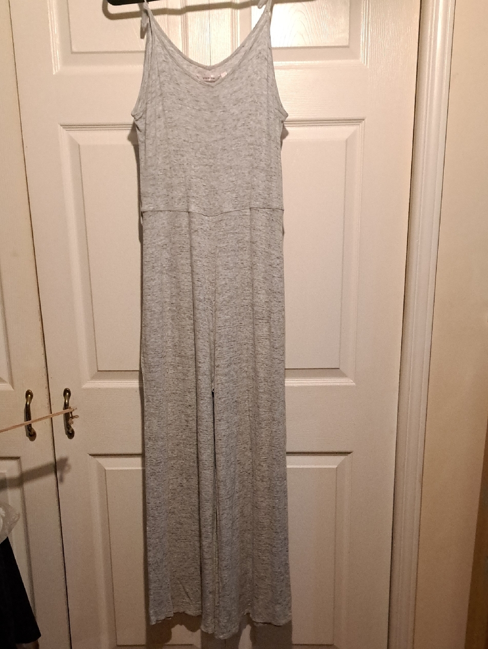 ⚘️La Vie En Rose Light Gray Ribbed Full body Baggy, loose Sift  fit Romper Tall
